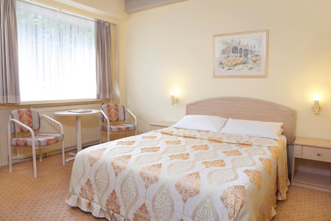 The Clarendon Motel Катумба Екстер'єр фото